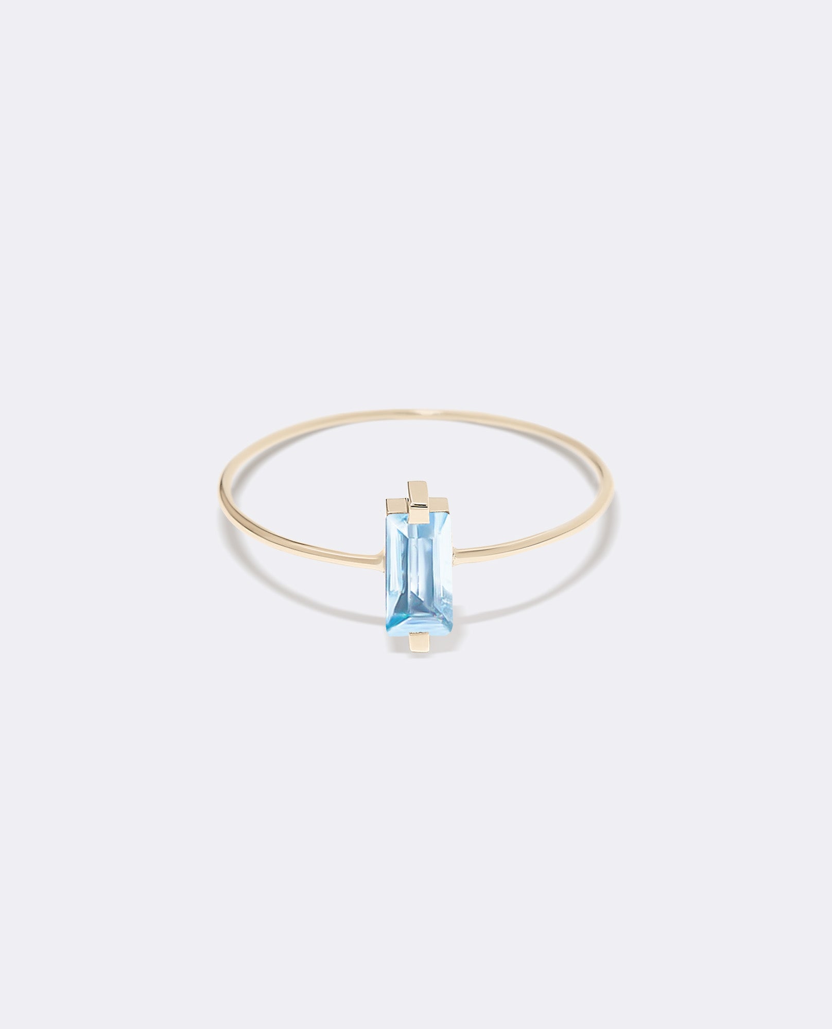 Yellow gold My color sky topaz ring