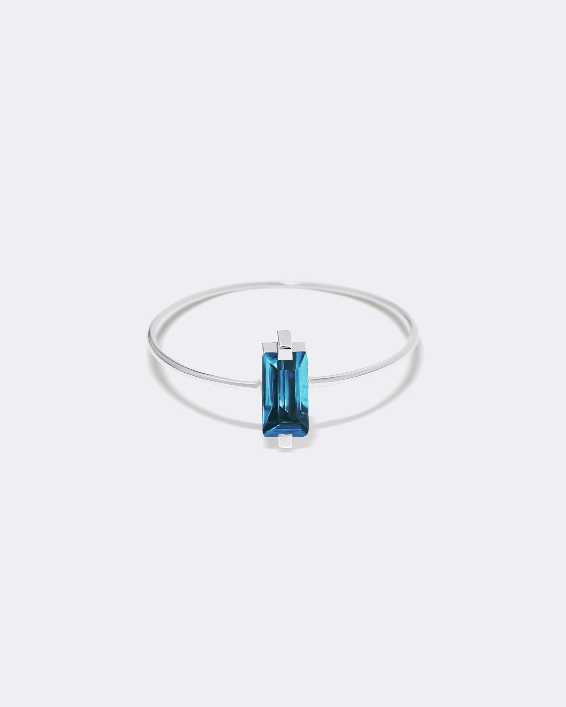 White gold My color London topaz ring