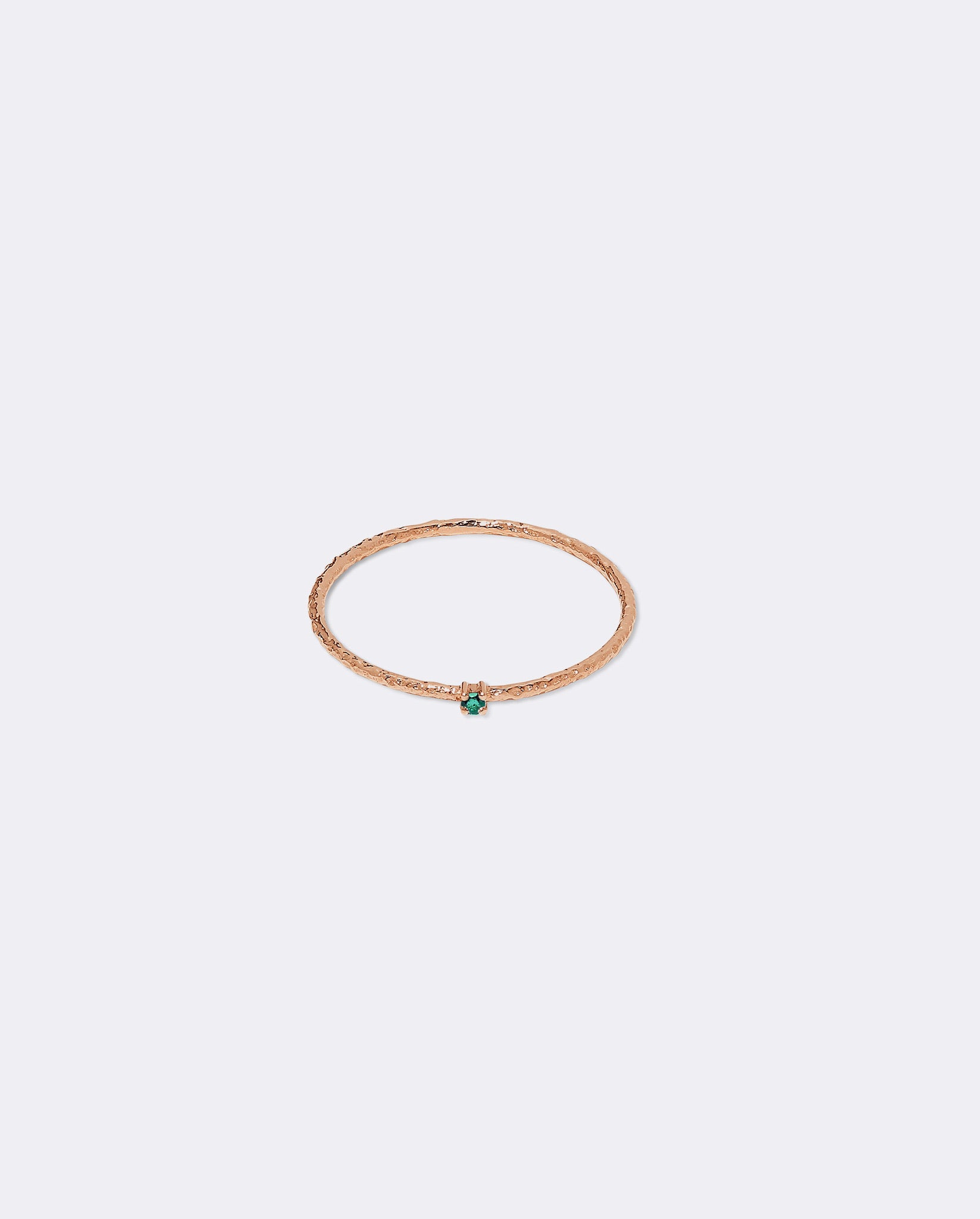 Anillo texturizado de oro rosa