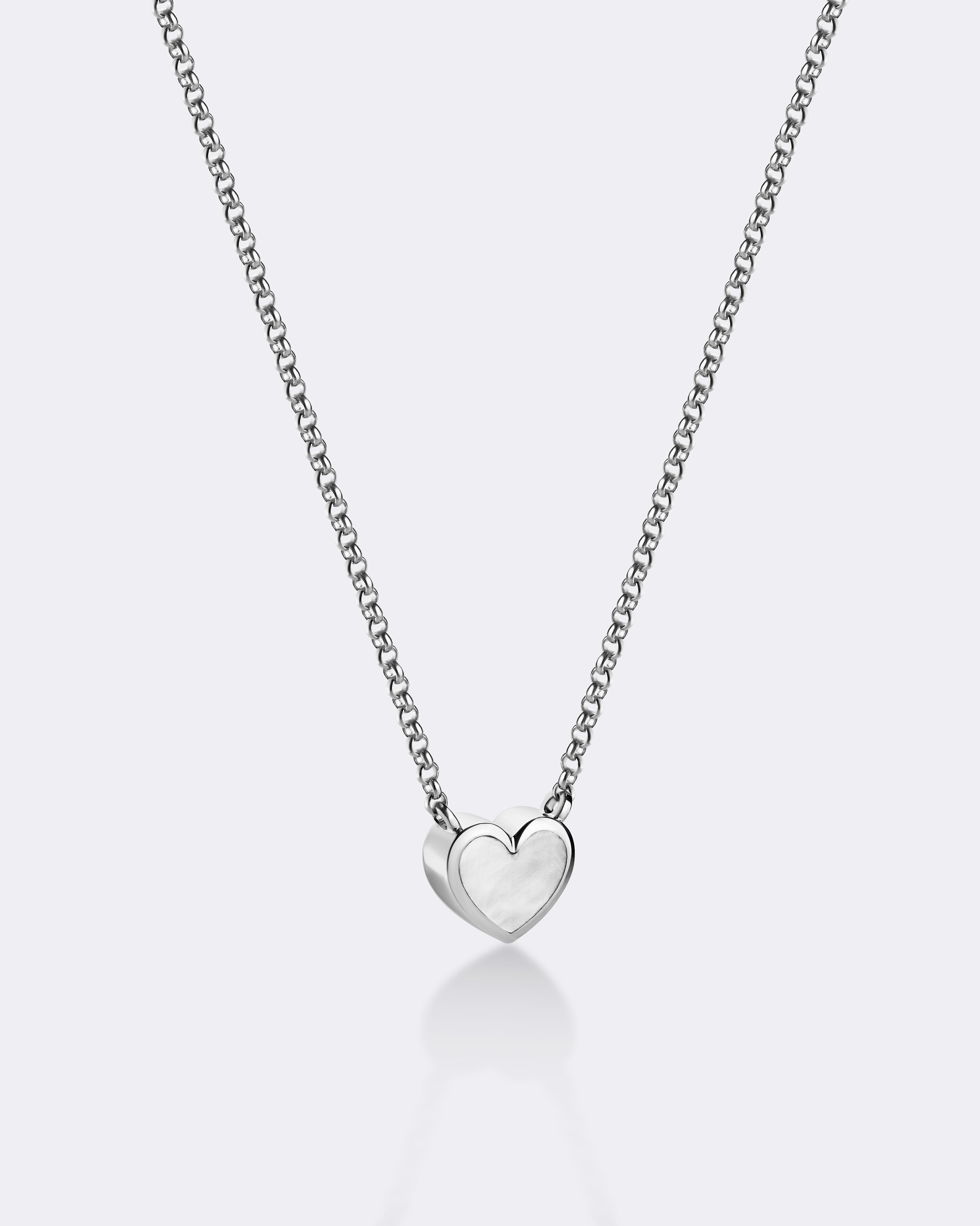 White gold Pearl heart necklace