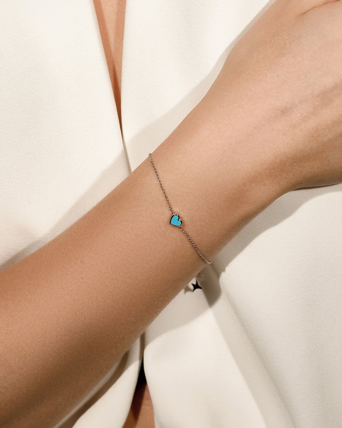 White gold Turquoise heart bracelet