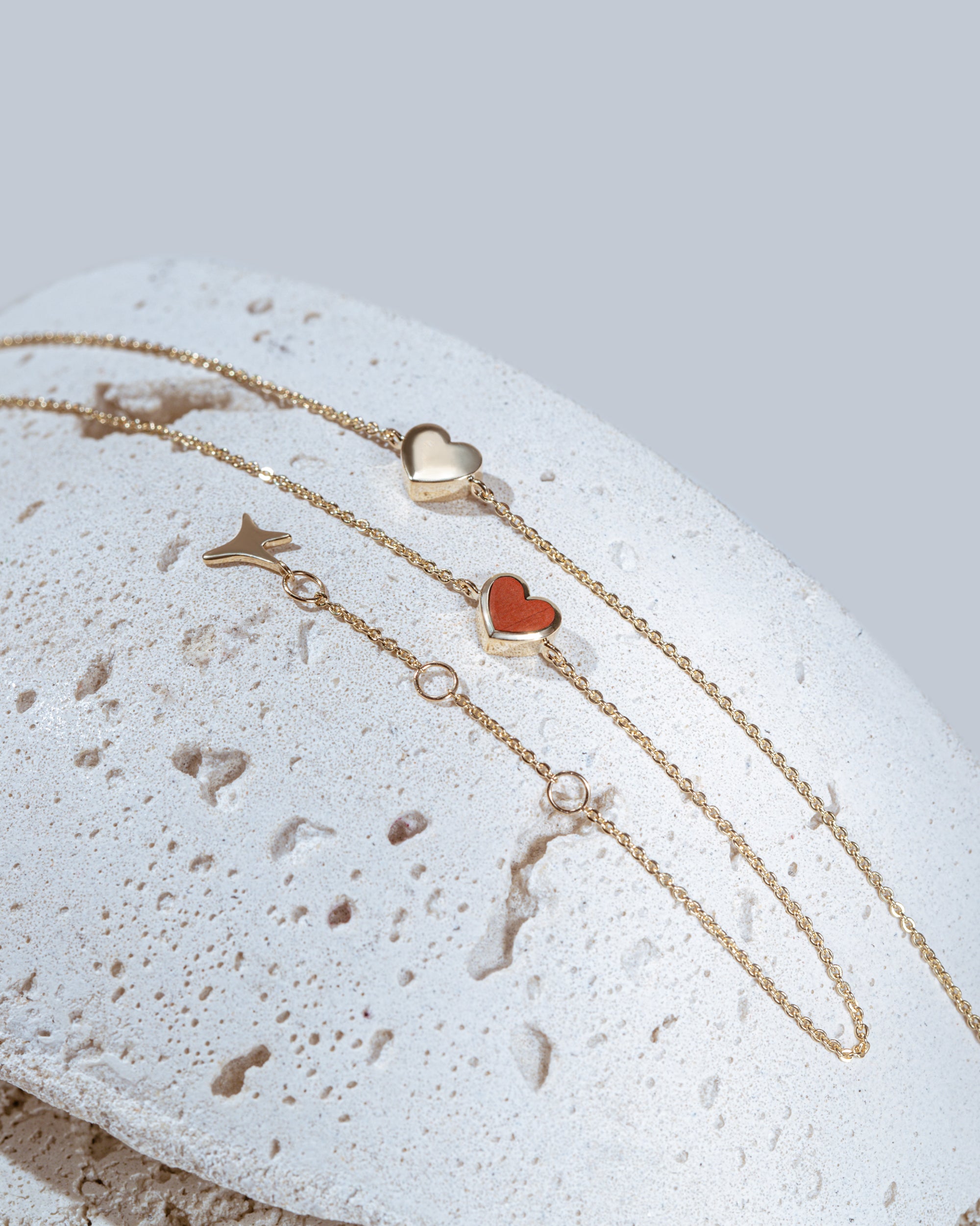 Yellow gold Coral heart bracelet