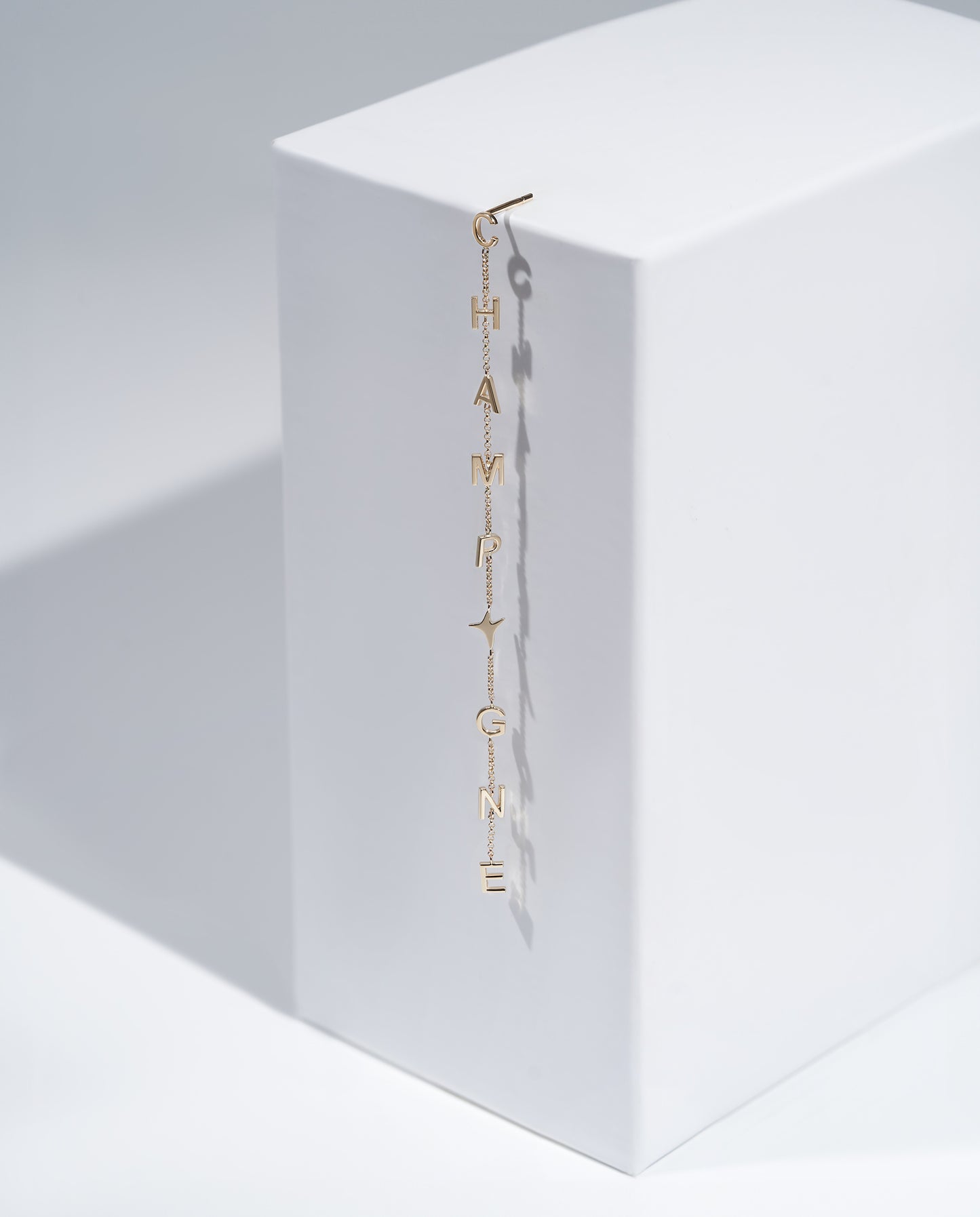 Yellow gold CHAMPAGNE mono-earring