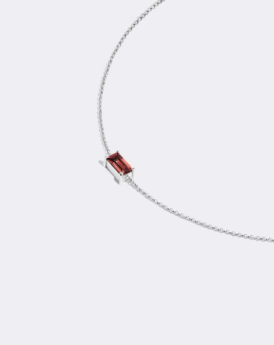 White gold My color garnet bracelet