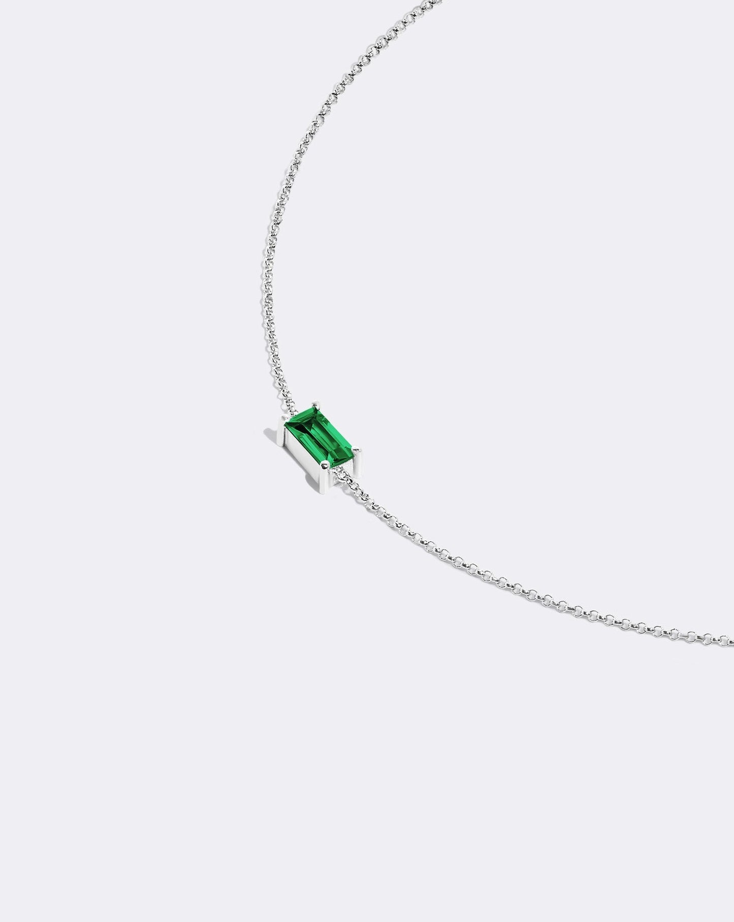 White gold My color emerald bracelet