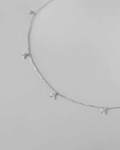 Collier étoiles AUMI en or blanc