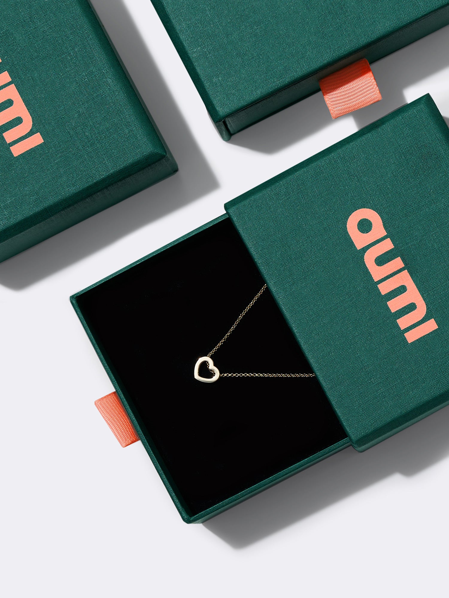 Yellow gold Heart necklace