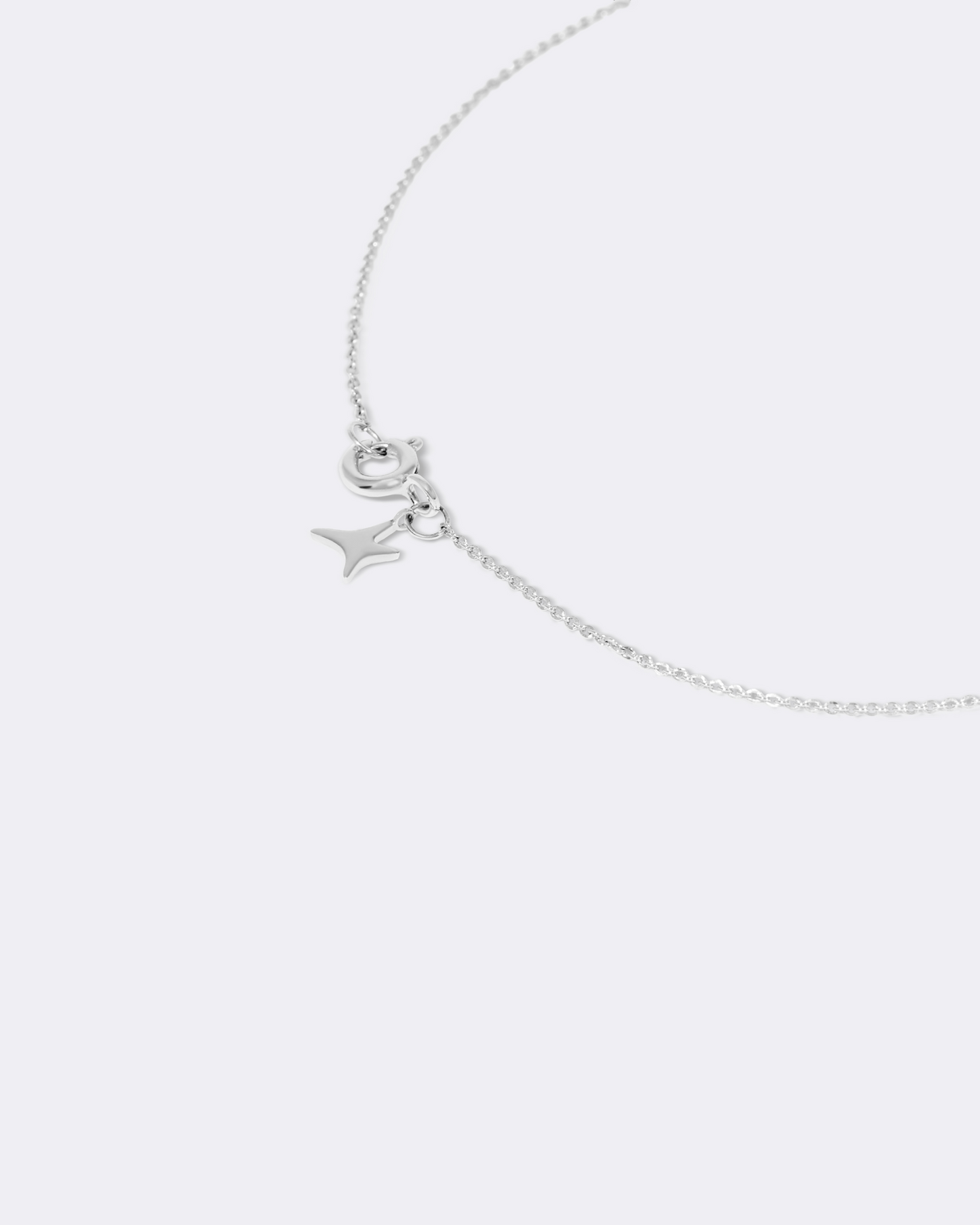 White gold aumi star bracelet