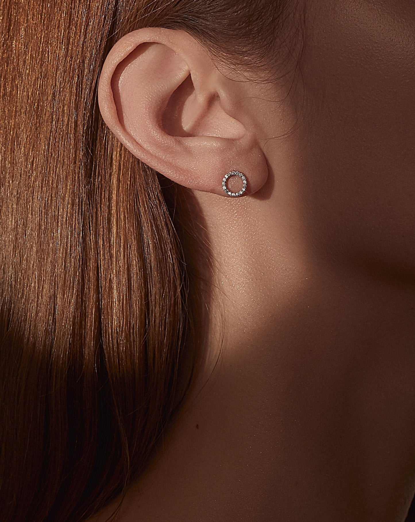 Petite Robe Noire - boucles d'oreilles diamant