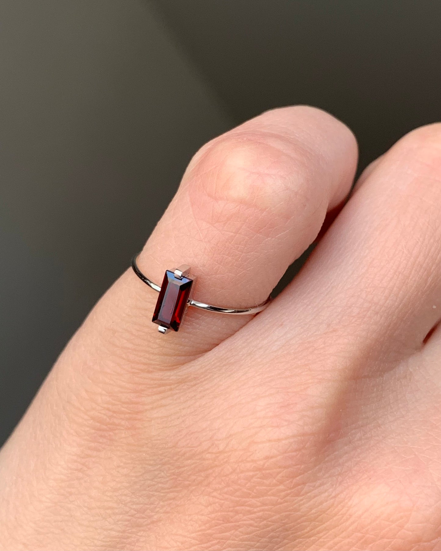 White gold My color garnet ring