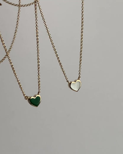 Yellow gold Malachite heart necklace