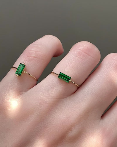 Yellow gold My color emerald ring
