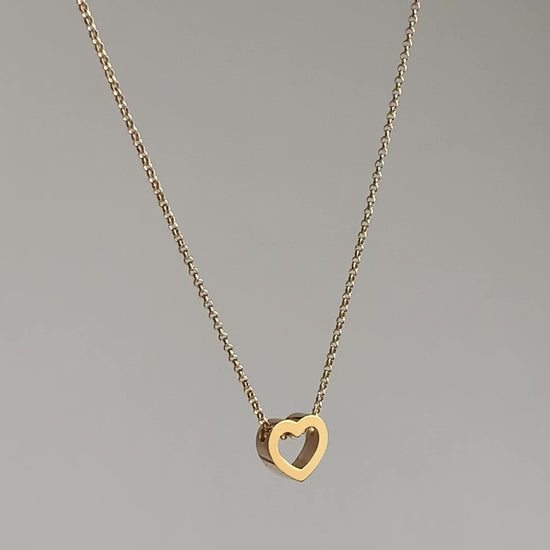 Yellow gold Heart necklace