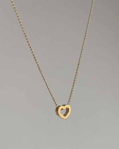 Yellow gold Heart necklace