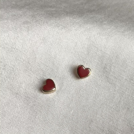 Yellow gold Coral heart earrings