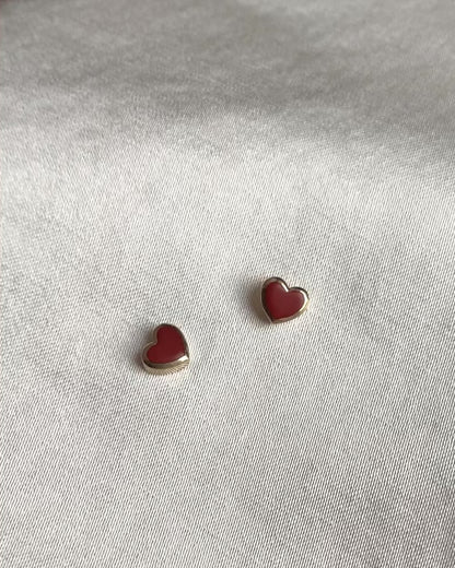 Yellow gold Coral heart earrings