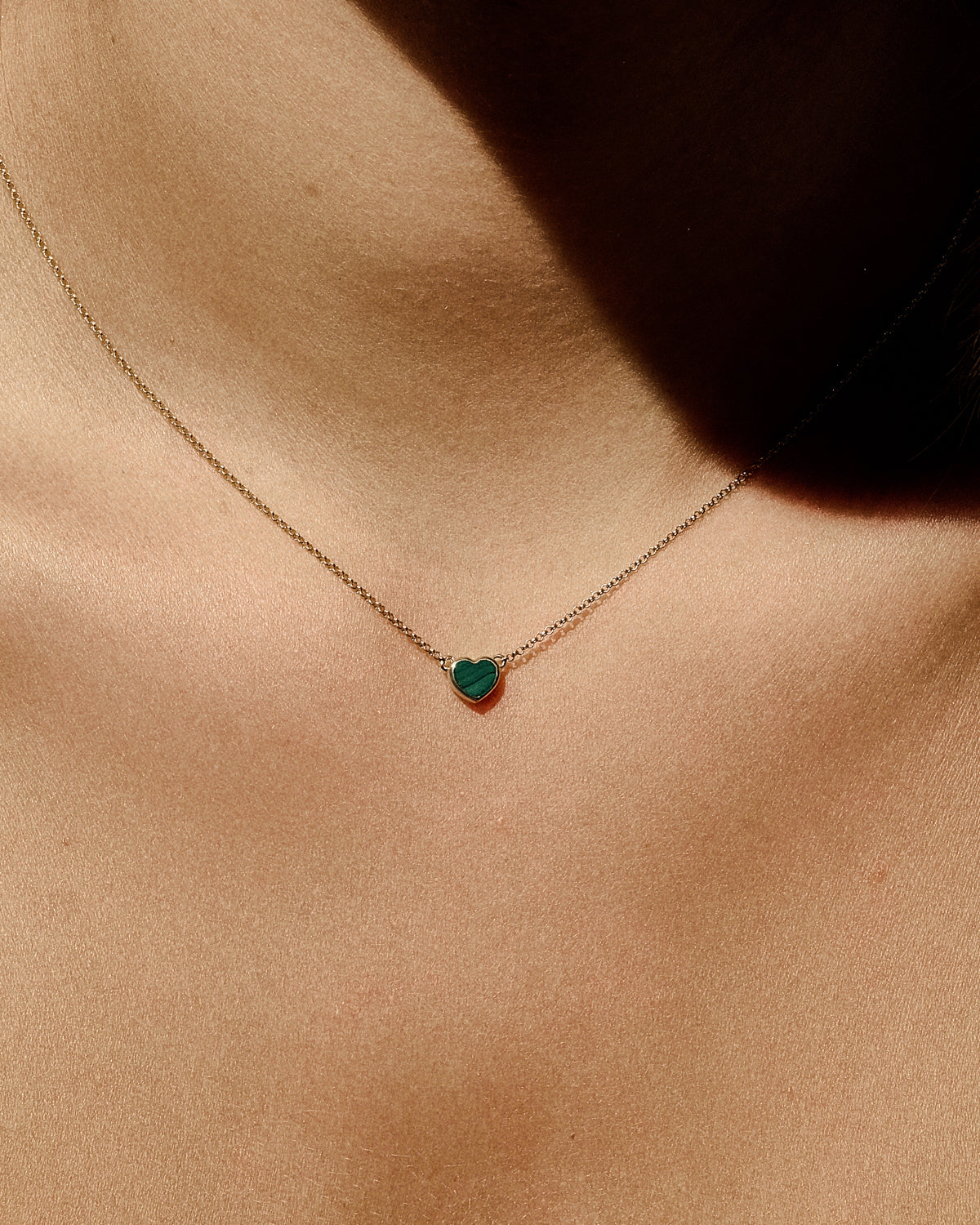 Yellow gold Malachite heart necklace