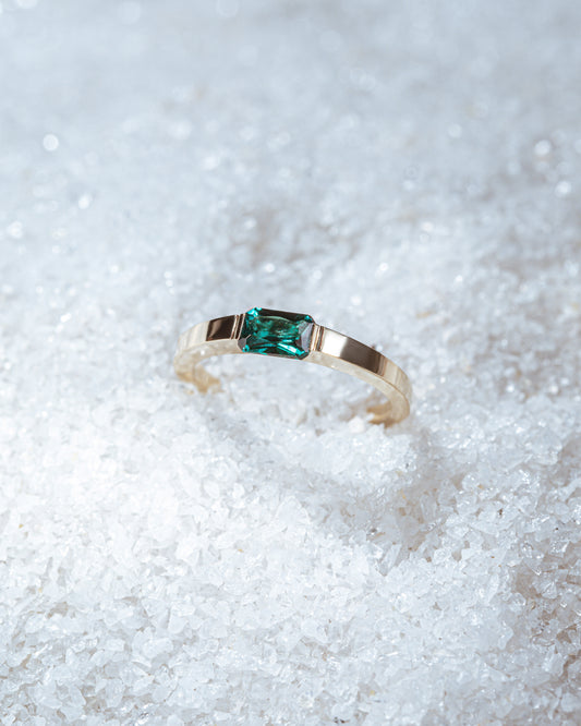 My Queen emerald ring